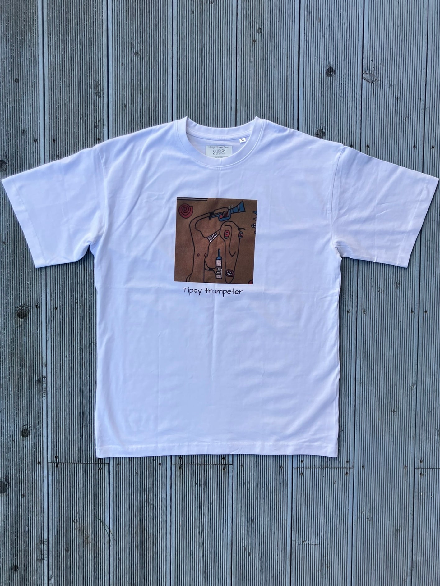 "Tipsy trumpeter" | Oversize